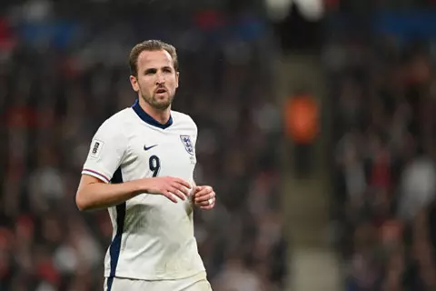 "اللحظة الأسوأ".. كين لا يزال متأثرا بإهدار ركلة جزاء في كأس العالم 2022